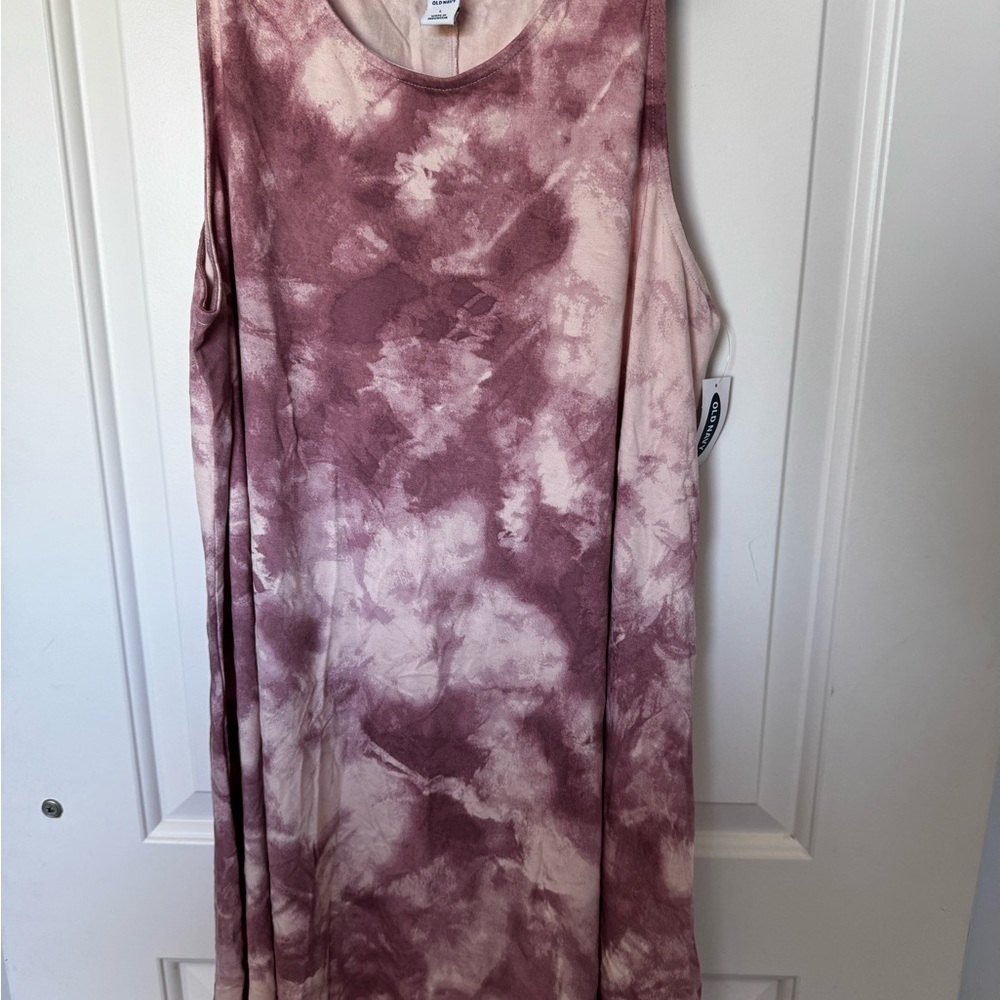 Old Navy Mauve and Cream Tie-Dye Sleeveless Maxi Dress